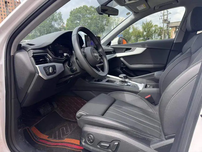Audi A4L 2023 40 TFSI Stylish and Dynamic — 11