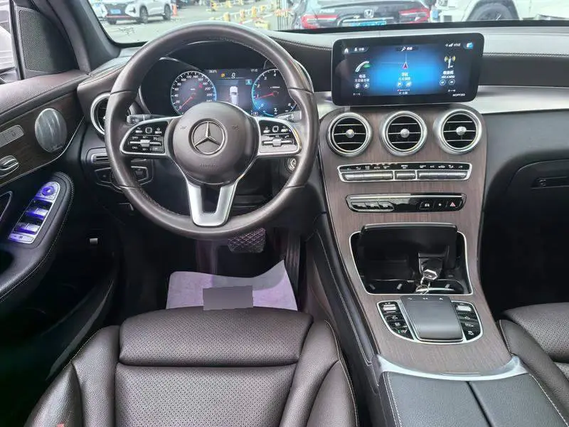 Mercedes-Benz GLC 2021 GLC 300 L 4MATIC Dynamic — 12
