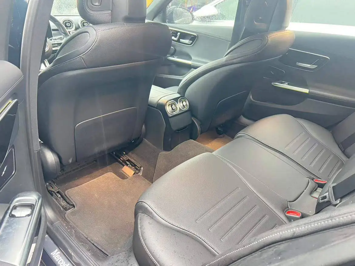 Mercedes-Benz C-Class 2022 C 260 L Sport Edition — 4