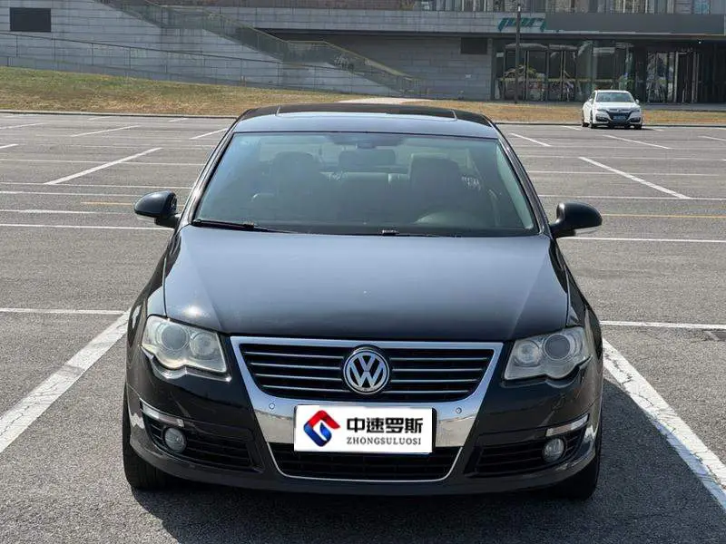 Magotan 2011 1.8TSI DSG Luxury Model — 2