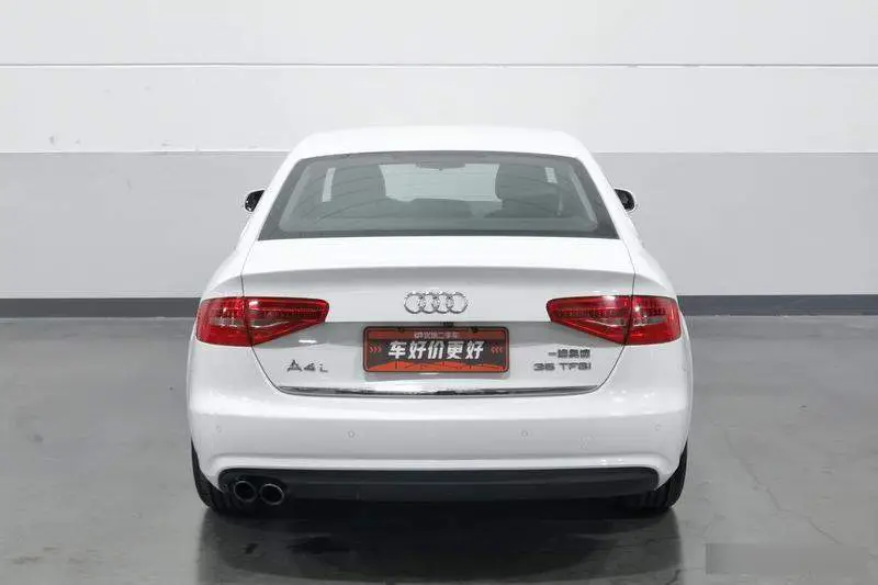 Audi A4L 2015 35 TFSI Automatic Standard Model — 3