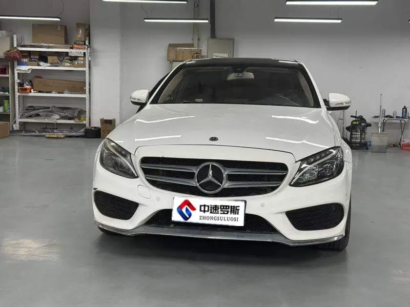 Mercedes-Benz C-Class 2017 C 200 L Sport — 2