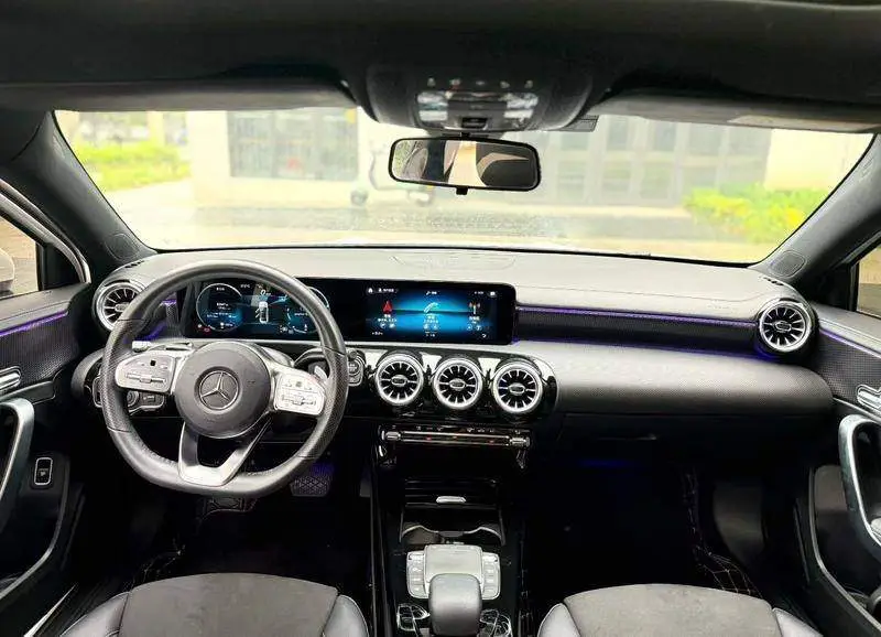 Mercedes-Benz A-Class 2021 A 200 L Sports Sedan Fashion Edition — 7