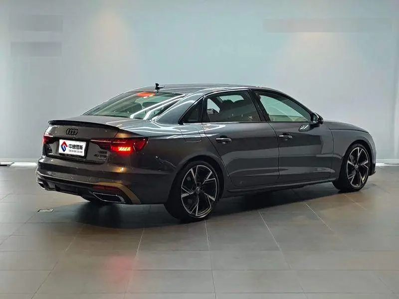 Audi A4L 2024 40 TFSI quattro RS kit speed model — 4