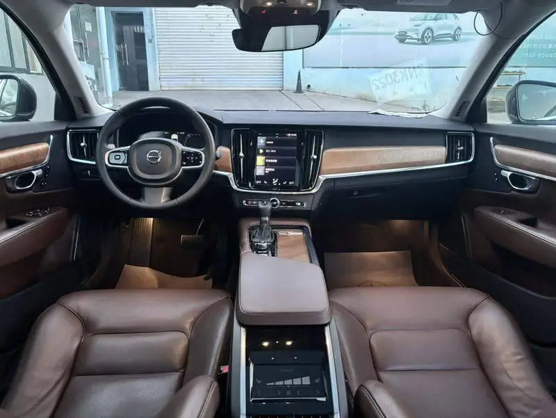 Volvo S90 2018 T5 Smart Edition — 9