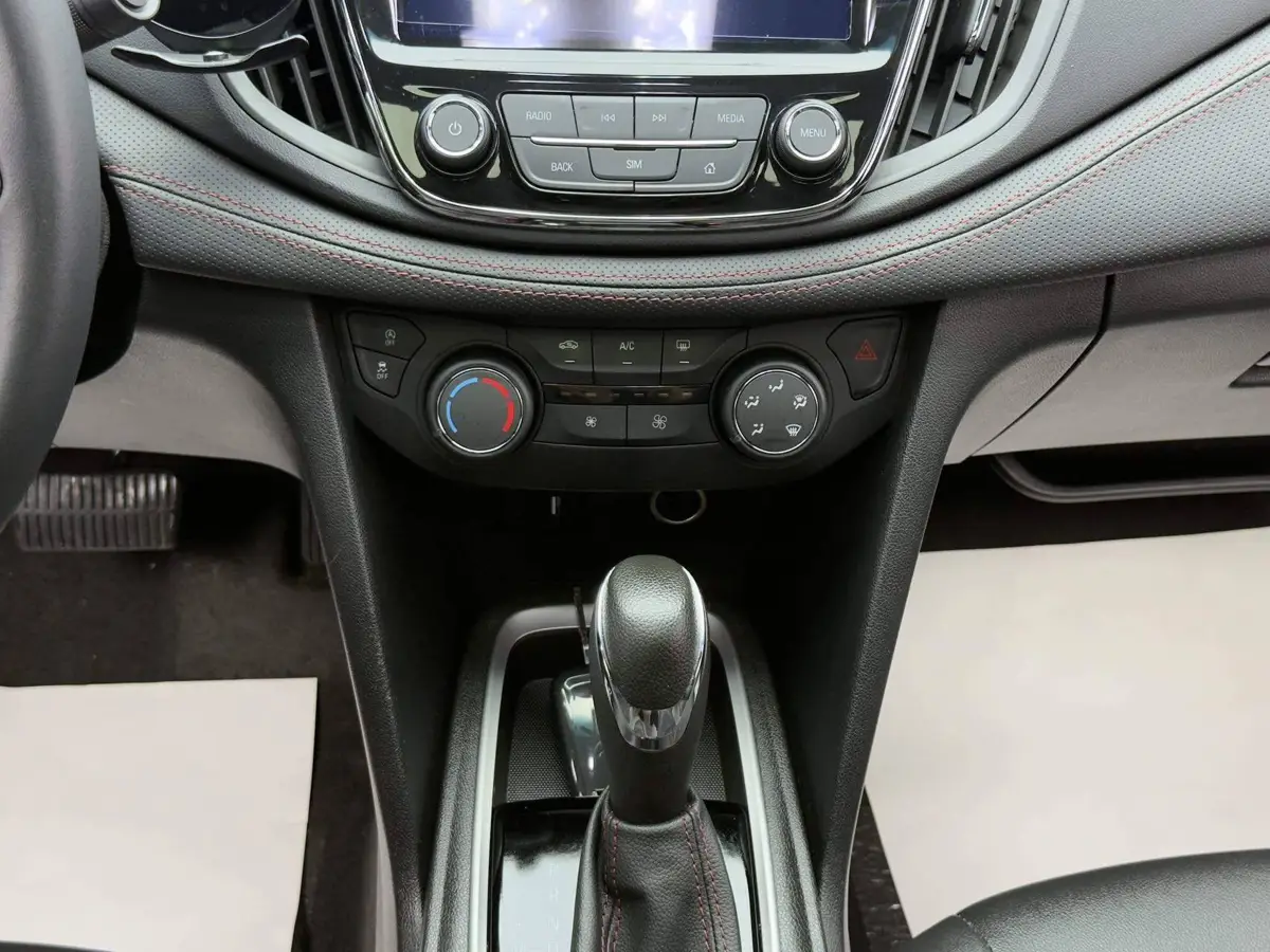 Cruze 2022 Mild Hybrid RS 330T Automatic Edition — 13