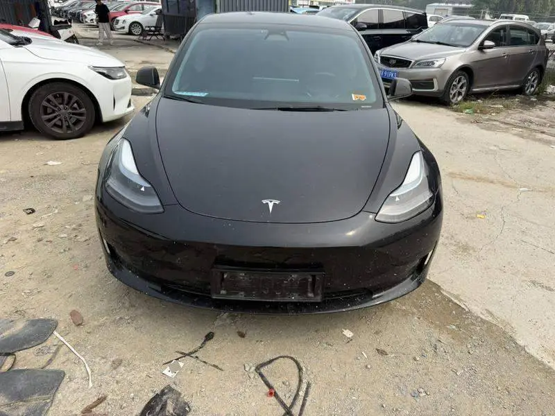 Model 3 2022 rear-wheel drive version — 2