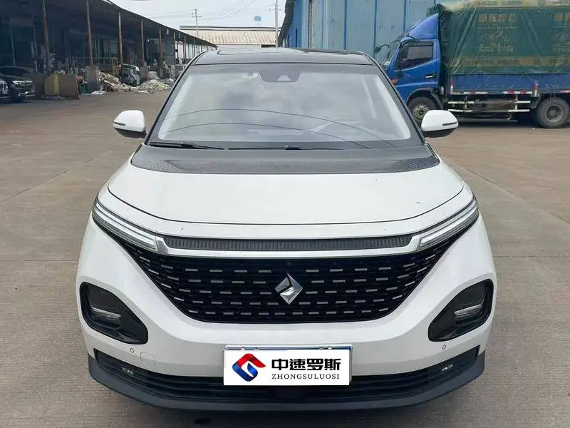 Baojun RM-5 2019 1.5T CVT 24-hour online premium 5-seater — 2