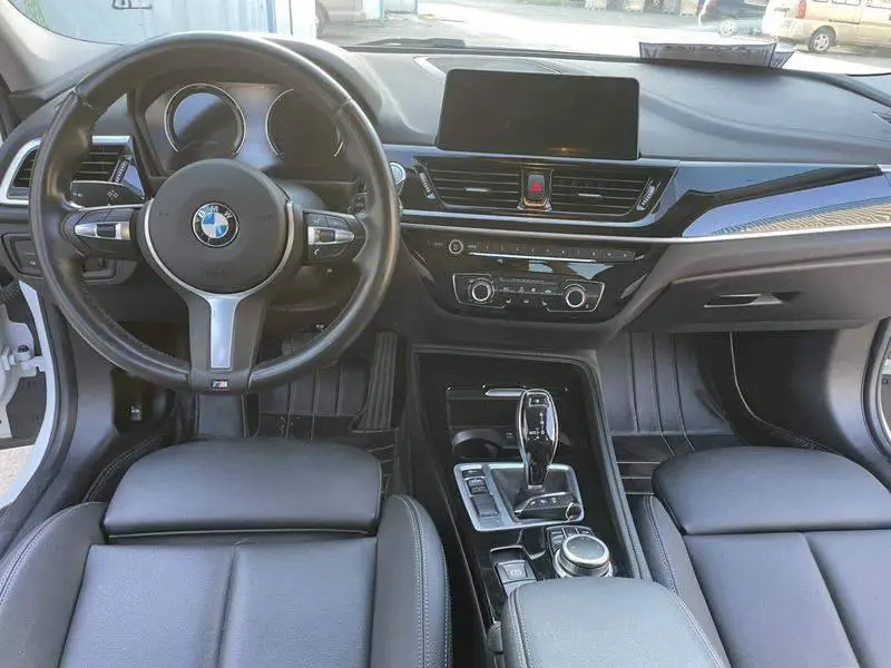 BMW 1 Series 2020 120i M Sport Package — 11