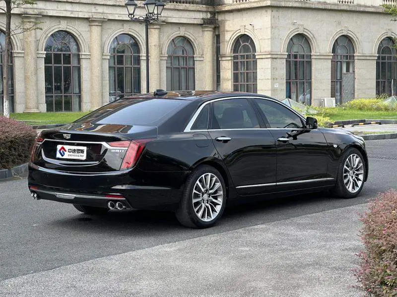 Cadillac CT6 2019 28T Platinum Edition — 6