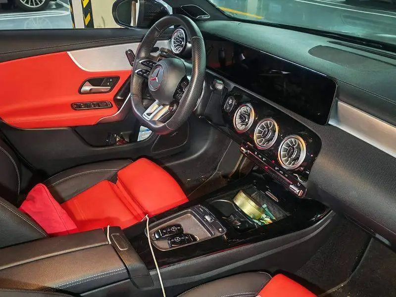 Mercedes-Benz A-Class AMG 2024 AMG A 35 L 4MATIC — 7