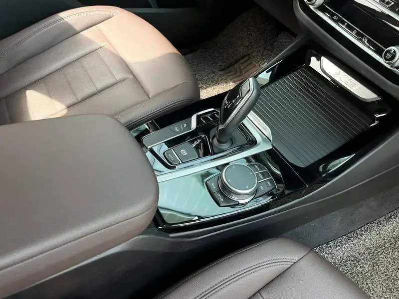 BMW X3 2019 xDrive25i Luxury Package — 10