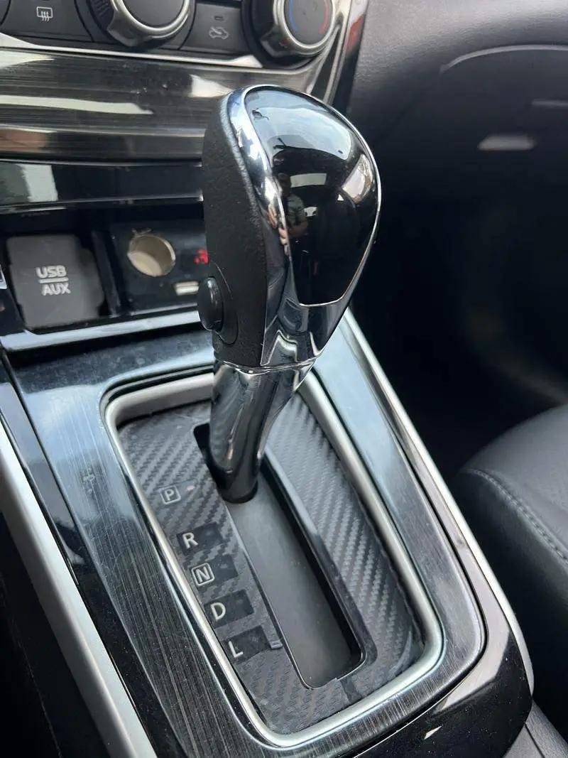 Sylphy 2018 1.6XV CVT Premium Edition — 19