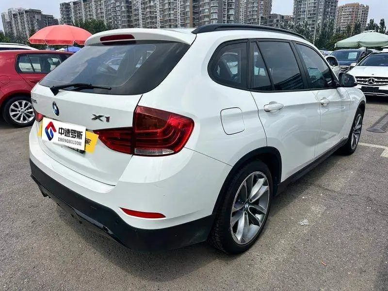 BMW X1 2013 sDrive20i Sports Design Package — 6