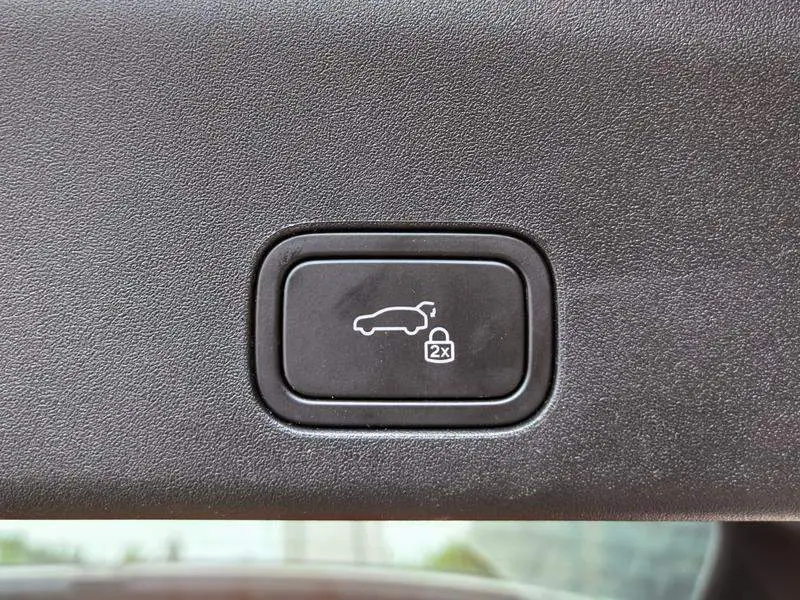 Ideal i6 2025 two-wheel drive standard version — 14