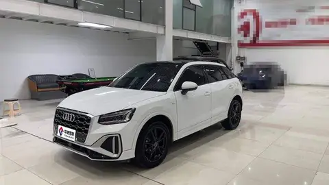 Audi Q2L 2022 35 TFSI Progressive Dynamic Edition
