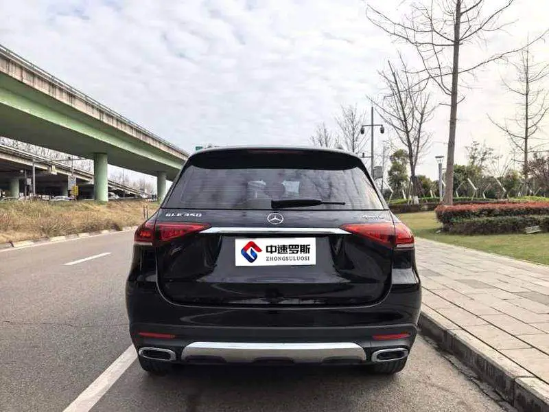 Mercedes-Benz GLE 2020 GLE 350 4MATIC Dynamic Edition — 4