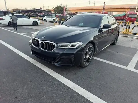 BMW 5 Series 2023 530Li Leading M Sport Package