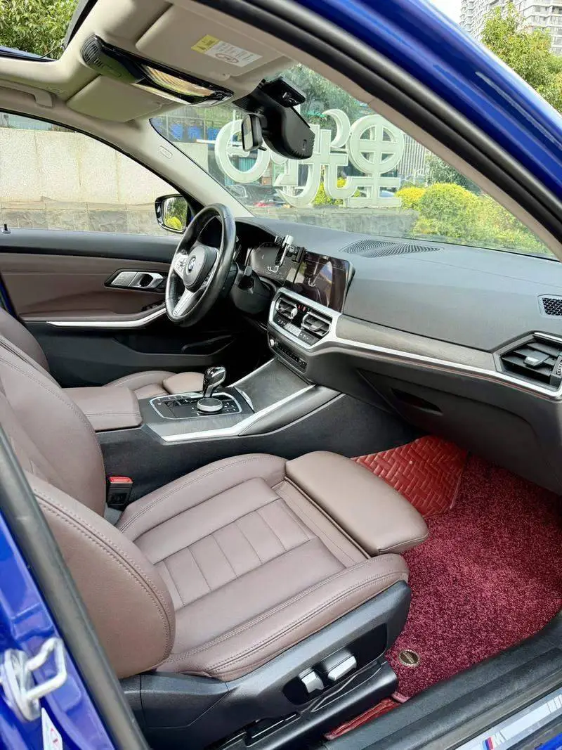 BMW 3 Series 2020 facelifted 325i M Sport package — 10