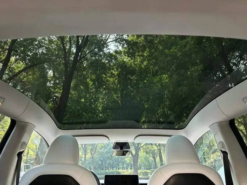 Model Y 2023 rear-wheel drive version — 18