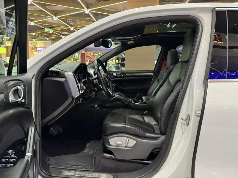 Cayenne 2015 Cayenne 3.0T — 13