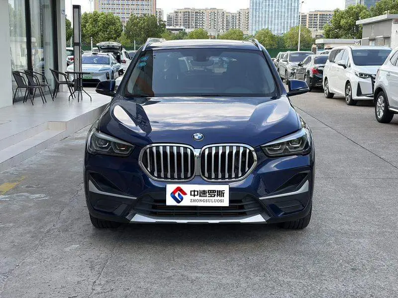 BMW X1 2020 sDrive20Li Premium Edition — 2