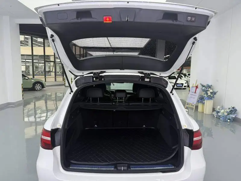 Mercedes-Benz GLC 2017 GLC 260 4MATIC Dynamic — 15