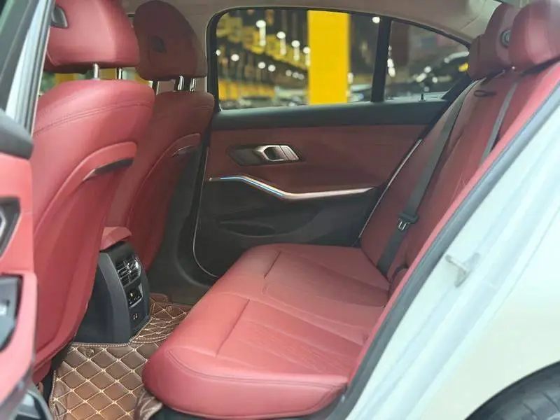 BMW 3 Series 2023 325i M Sport Package — 16