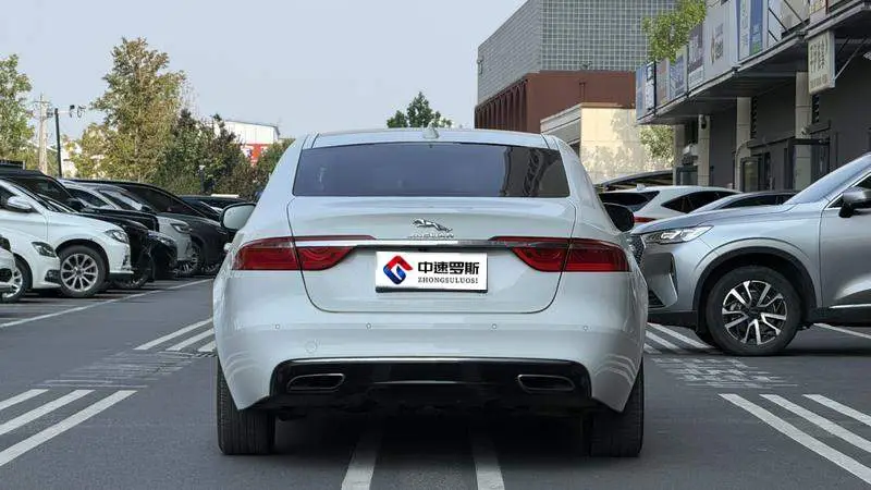 Jaguar XFL 2017 XFL 2.0T 200PS Elite Edition — 5