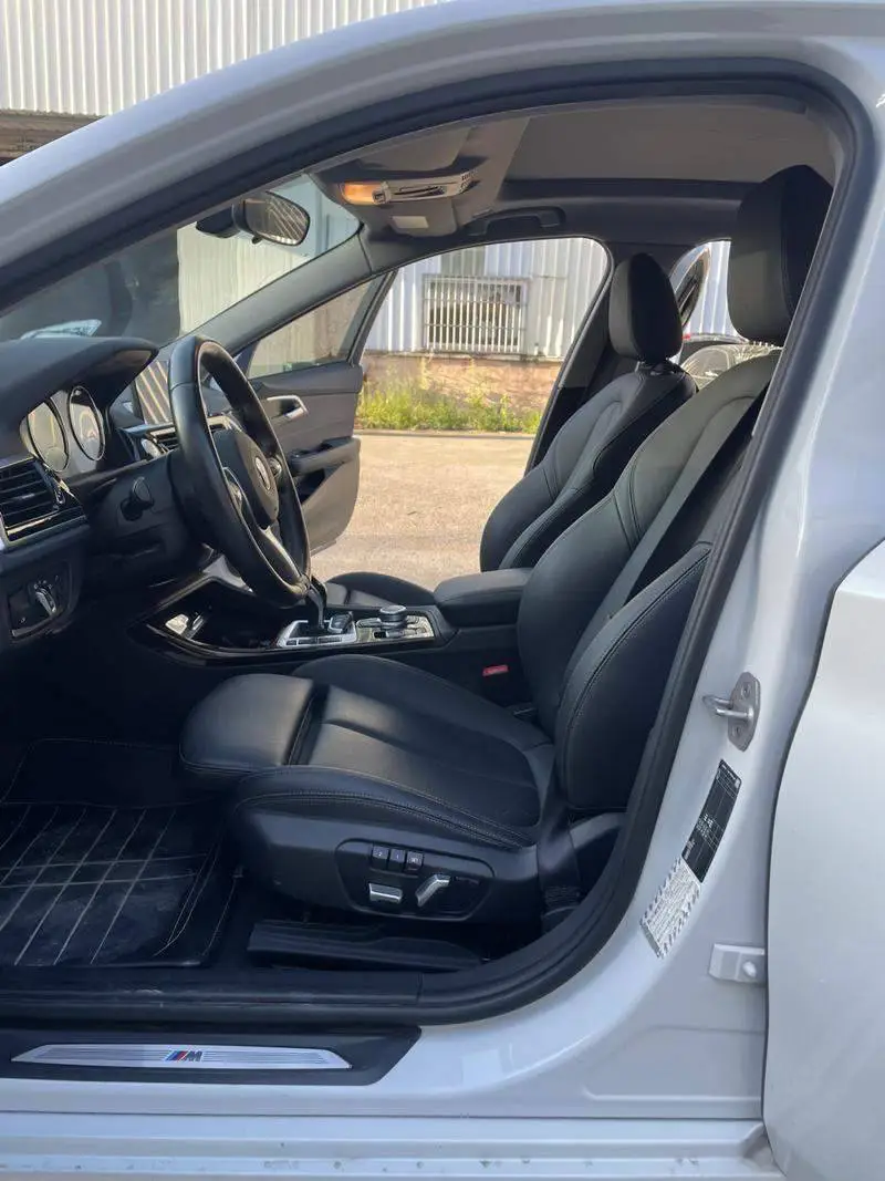 BMW 1 Series 2020 120i M Sport Package — 13