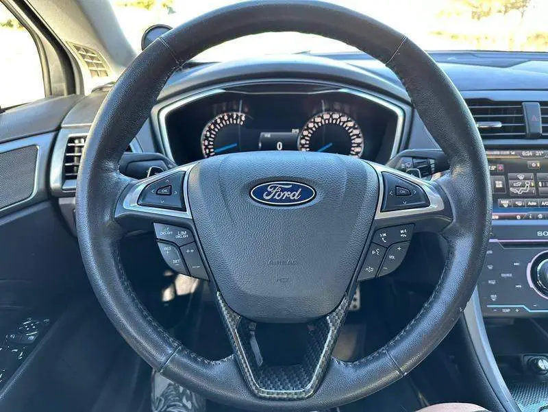 Mondeo 2013 2.0L GTDi240 Supreme Edition — 12