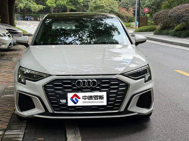 Audi A3 2022 A3L Limousine 35 TFSI Luxury Elegance — 2