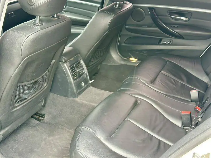 BMW 3 Series 2017 330Li M Sports — 10
