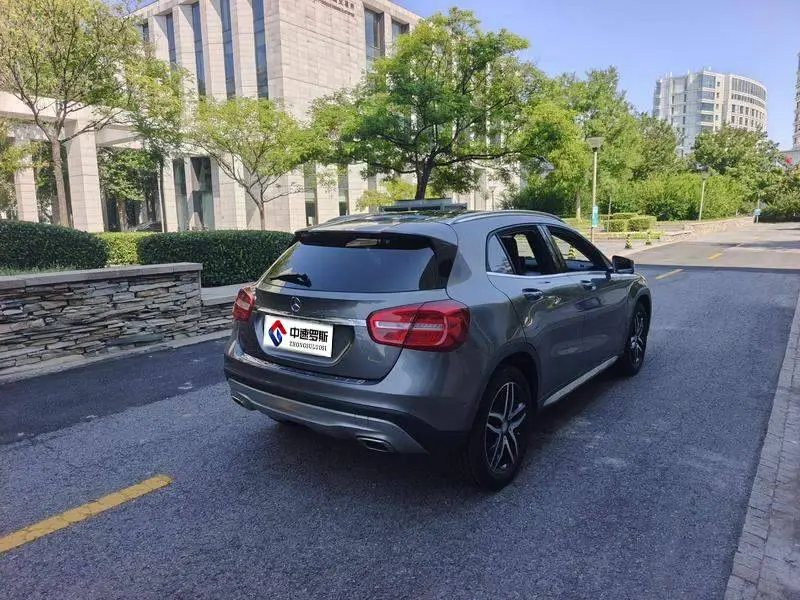 Mercedes-Benz GLA 2016 GLA 200 Dynamic — 6