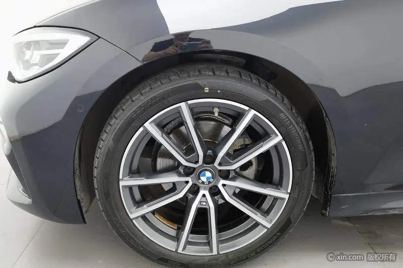 BMW 3 Series 2020 facelift 325Li M Sport Package — 8