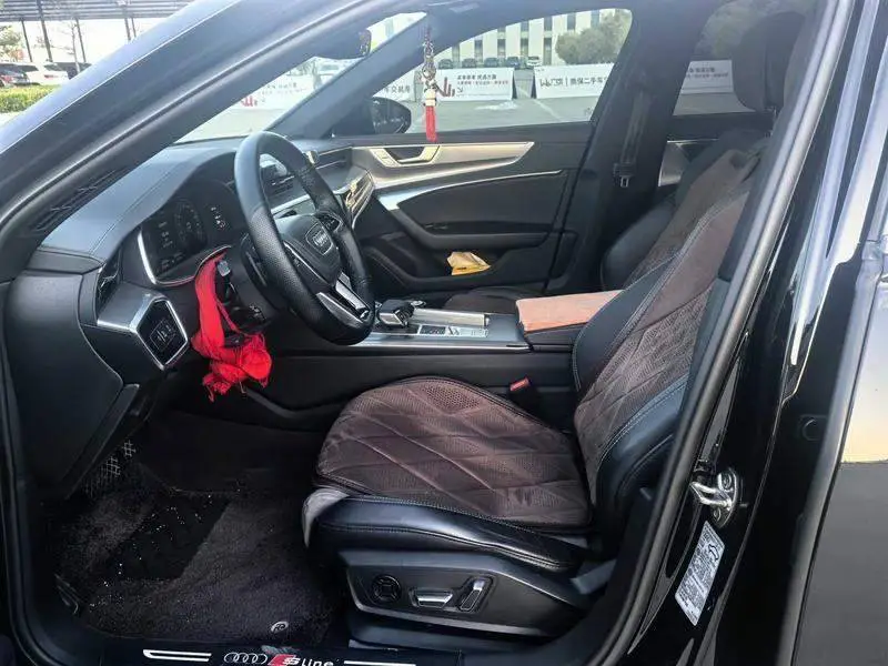 Audi A6L 2023 facelift 40 TFSI luxury dynamic model — 10