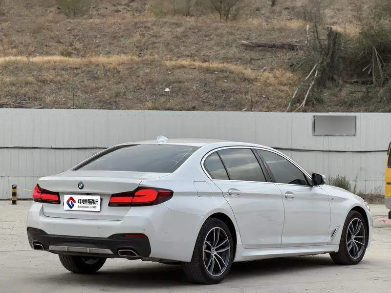 BMW 5 Series 2021 facelift 525Li M Sport Package — 6