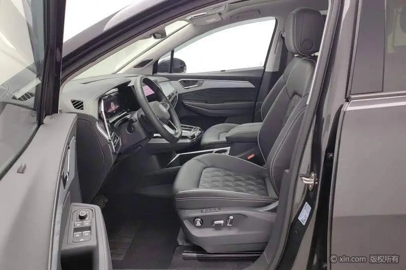 Landscape 2022 530TSI 4WD Flagship Victory Edition Pro 6 Seaters — 17