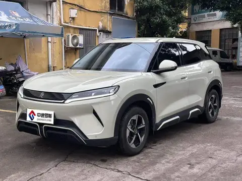 YuanUP 2024 401KM Leading Model