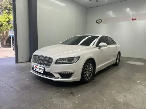 Lincoln MKZ 2018 2.0T Premium Edition