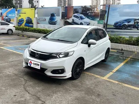 Fit 2018 1.5L CVT Trendy Edition