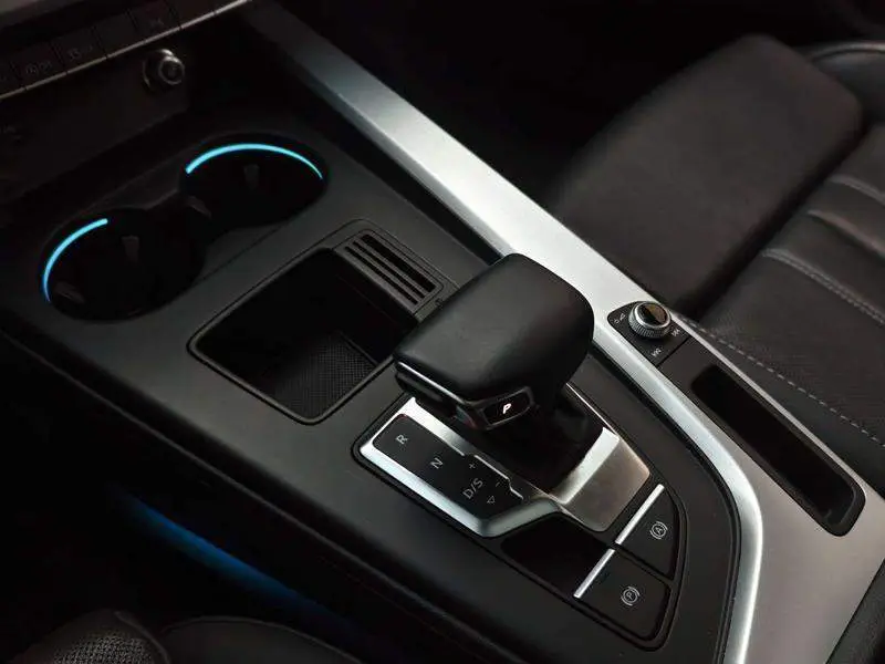 Audi A4L 2022 40 TFSI Stylish and Dynamic — 15
