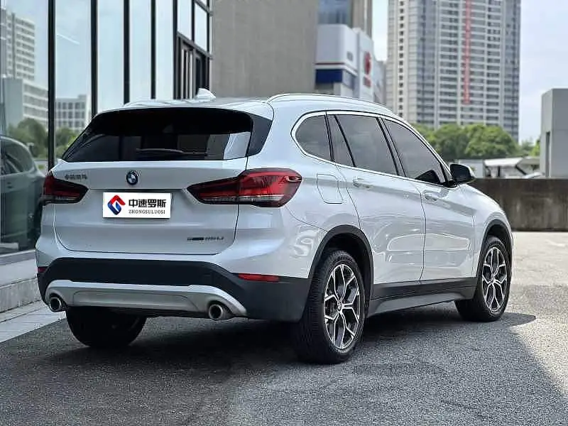 BMW X1 2022 sDrive25Li Leading Edition — 4