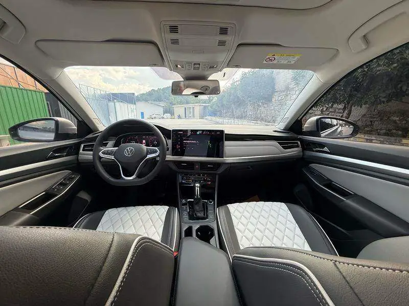 Bora 2023 300TSI DSG Premium Edition — 10
