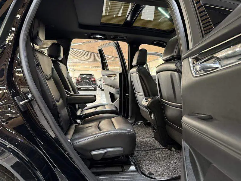 Cadillac XT6 2021 28T six-seat four-wheel drive luxury model — 14