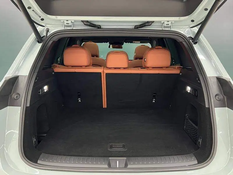 Ideal L6 2025 Max Intelligent Renewal Edition — 17