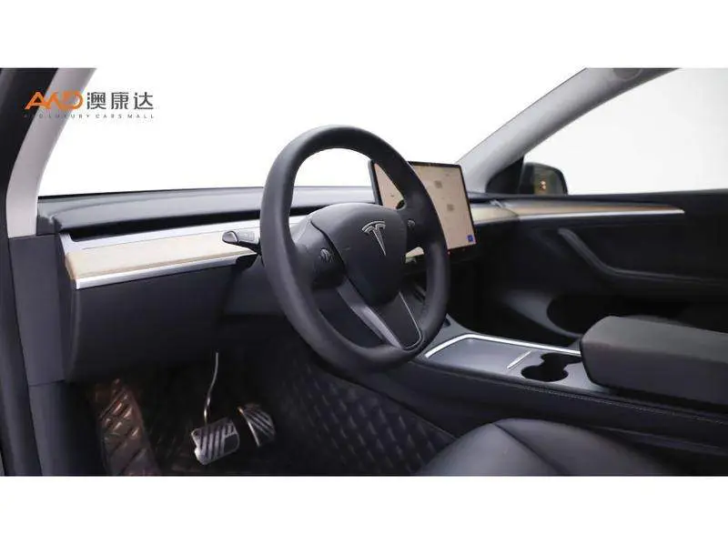Model Y 2022 rear-wheel drive version — 6