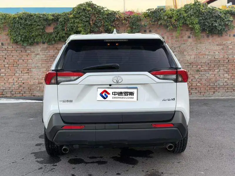 RAV4 Rongfang 2023 2.0L CVT 2WD Urban Edition — 5