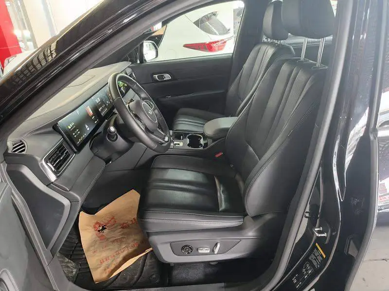 Ideal ONE 2020 Extended Range 6-seater Edition — 10
