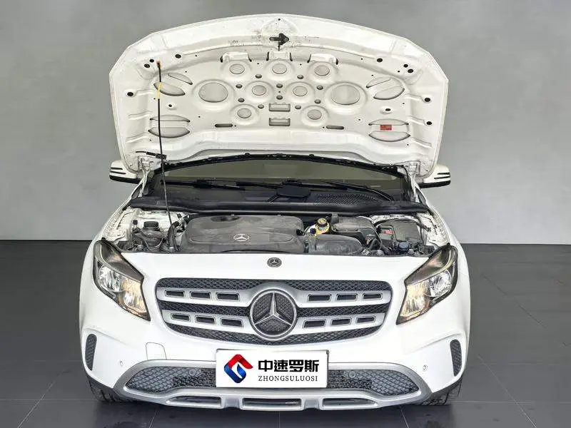 Mercedes-Benz GLA 2019 GLA 200 Dynamic — 8